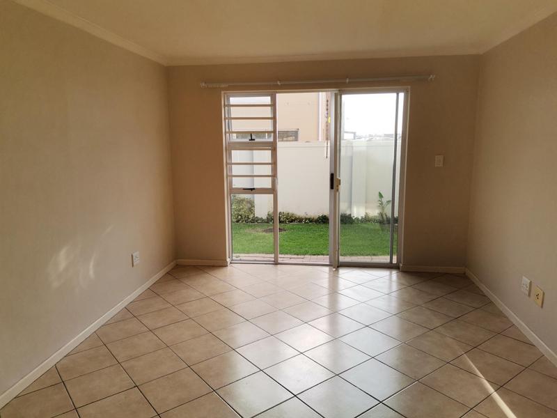 To Let 1 Bedroom Property for Rent in Gordons Bay Western Cape